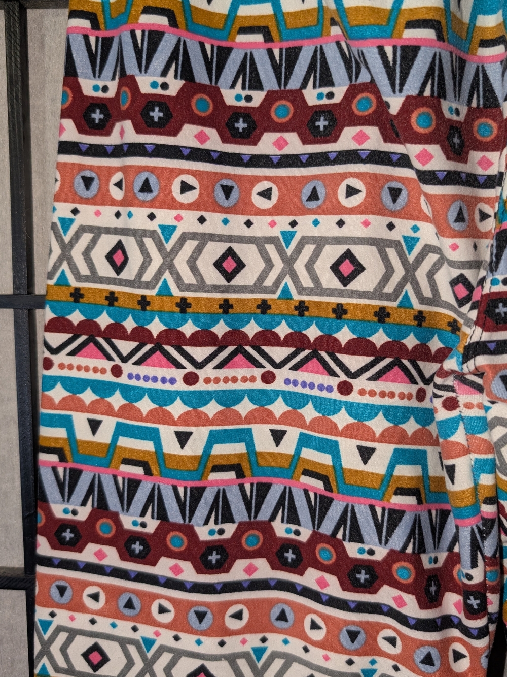 SweetLegs Aztec Pattern, One Size - Picture 3 of 3